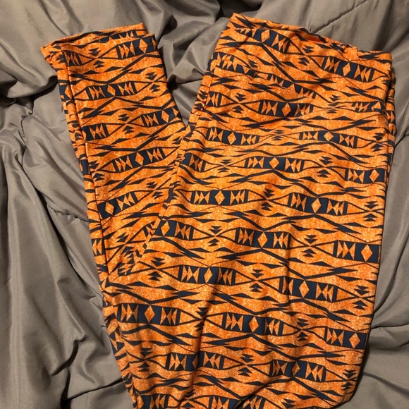 LuLaRoe Leggings Aztec Orange Blue TC2 EUC - Picture 2 of 4